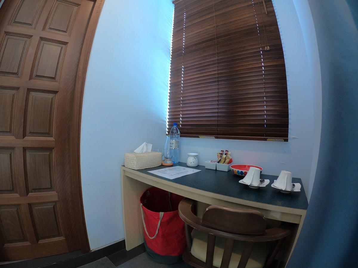 แอลวิส บูทีค โฮเต็ล Hotel มาเล ภายนอก รูปภาพ