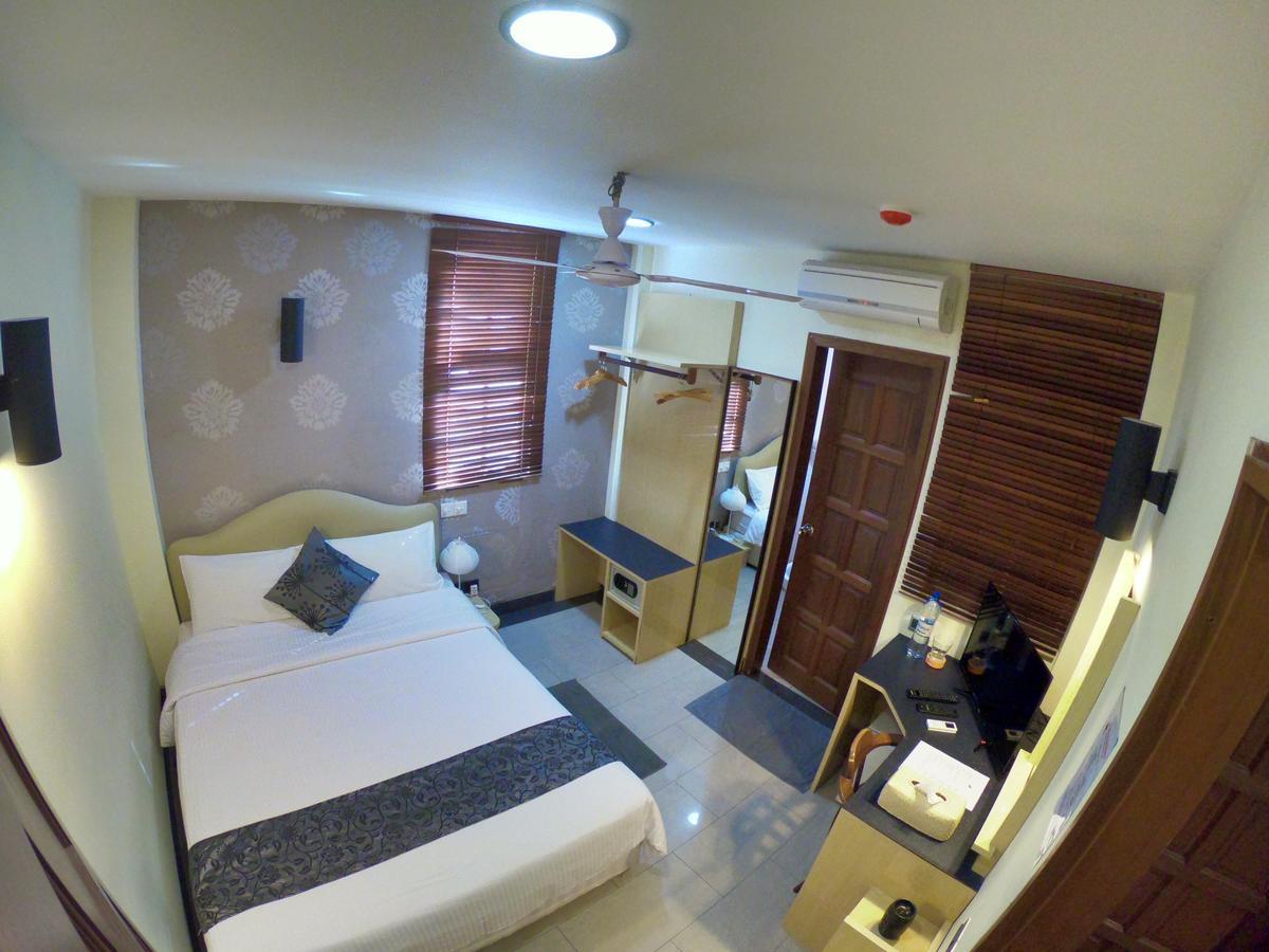 แอลวิส บูทีค โฮเต็ล Hotel มาเล ภายนอก รูปภาพ